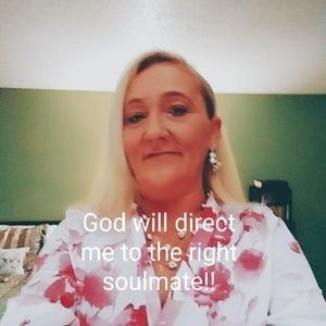 Meet your Posher, Malissa